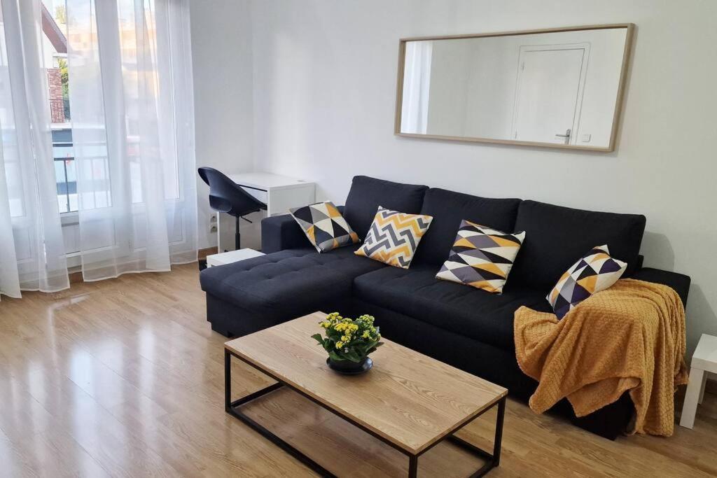 Appart Cosy & Spacieux-Metro7 Louis-Aragon+Parking Apartment Vitry-sur-Seine Exterior photo